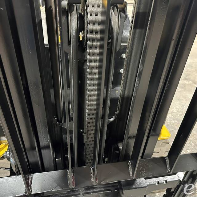 2021 Yale ERP030VT