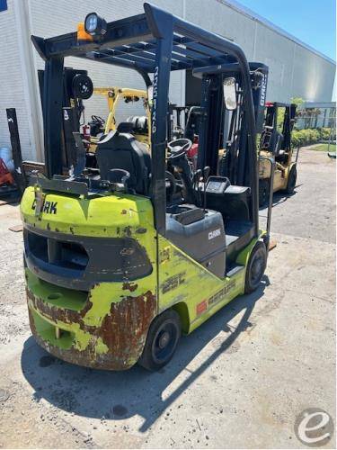 2022 Clark S25CL