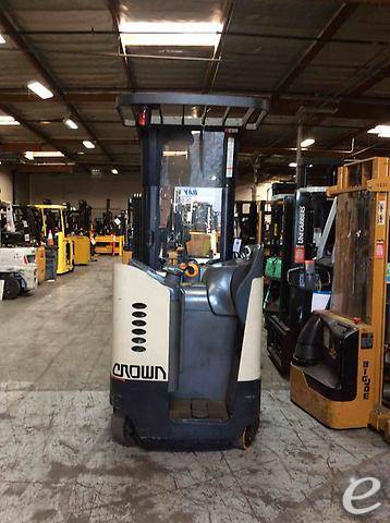 2004 Crown RR5220-35 Electric Reach Truck - 123Forklift