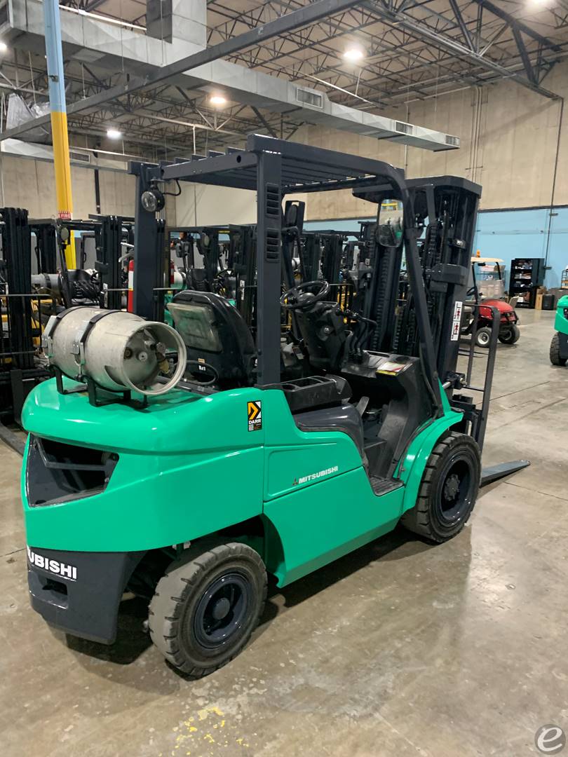 2019 Mitsubishi FG30N5 LP Gas Forkl...