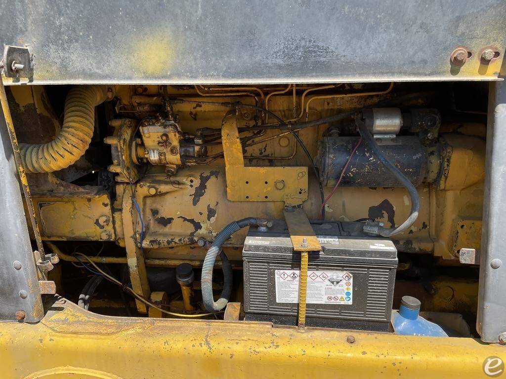 John Deere 570A
