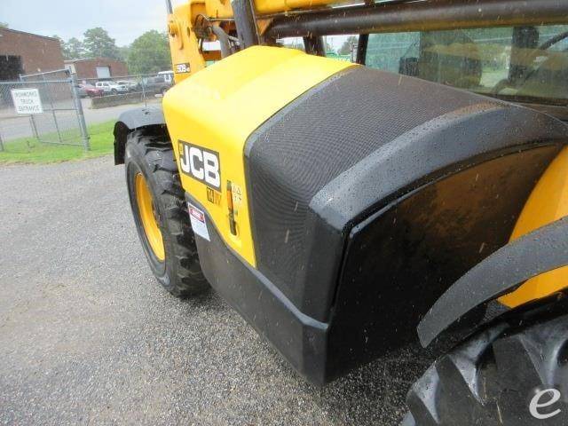 2017 JCB 509-42