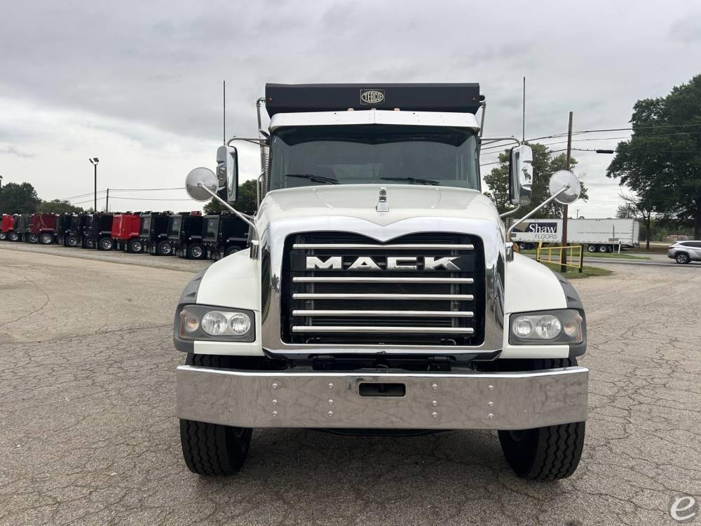 2021 Mack GRANITE 84FR