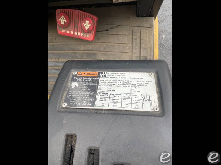 2004 Hyster J30ZT