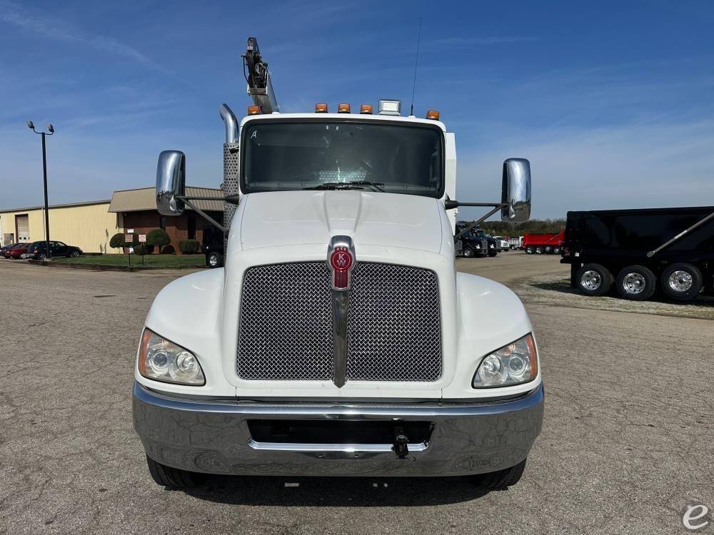 2017 Kenworth T270