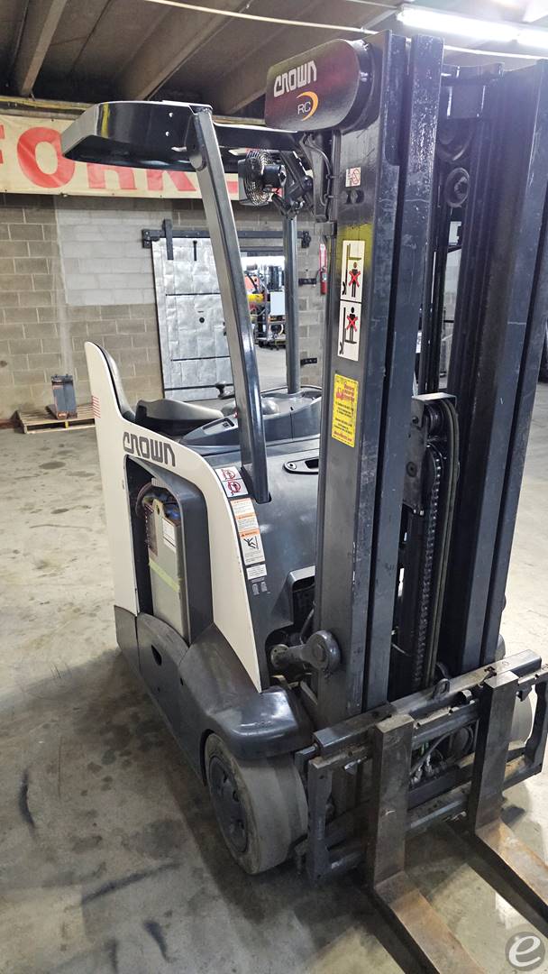 2012 Crown RC5530C-30