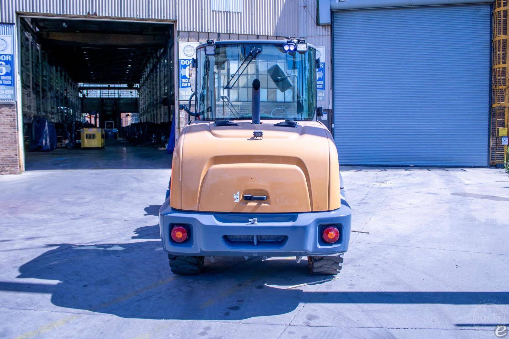2020 Case 121F