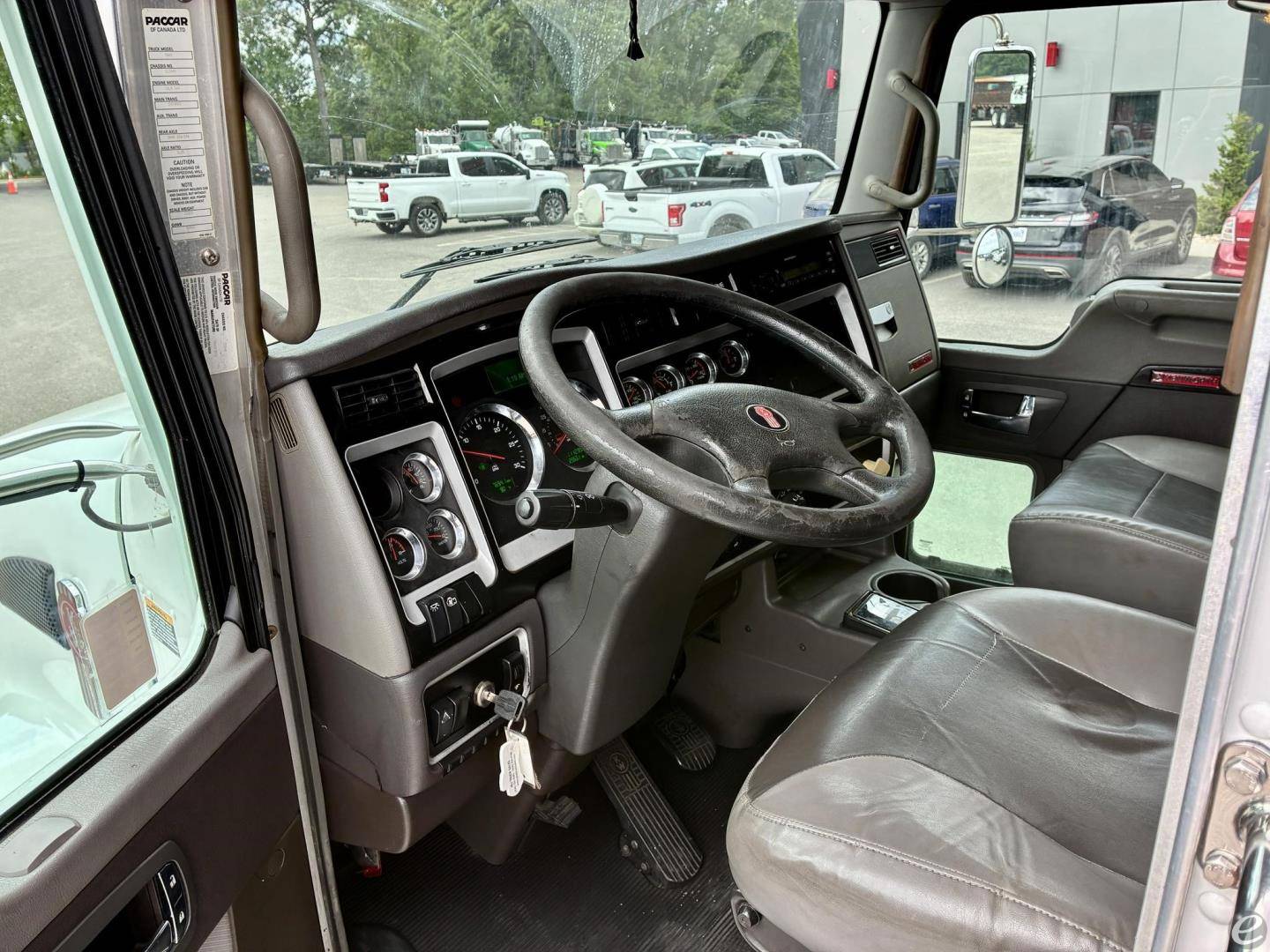 2012 Kenworth T440