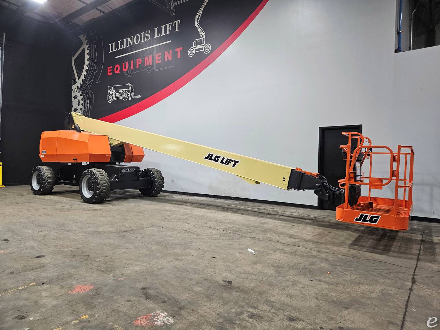 2014 JLG 800S