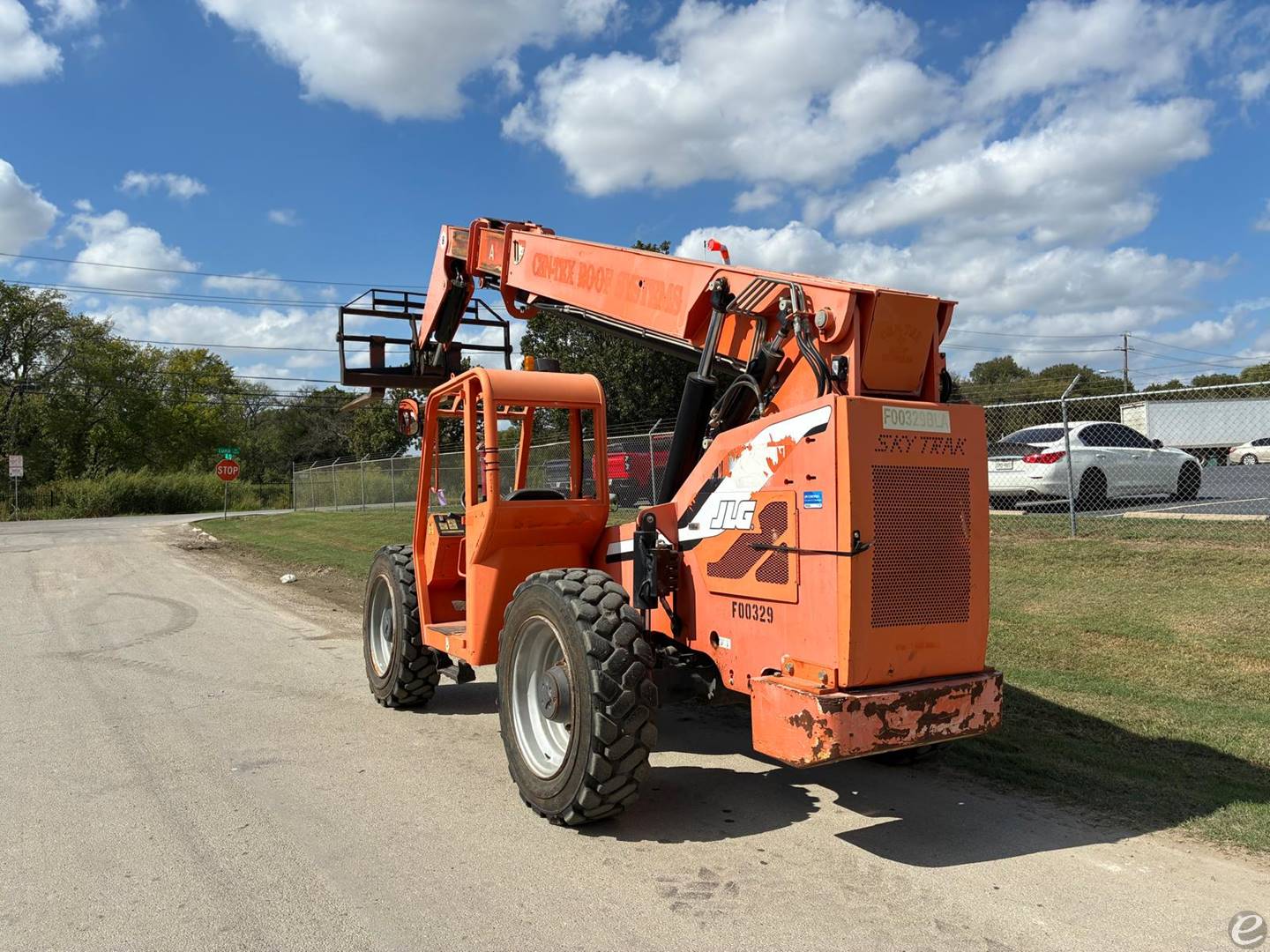 2013 Skytrak 8042