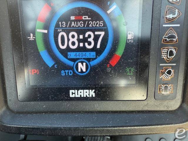 2021 Clark S25CL