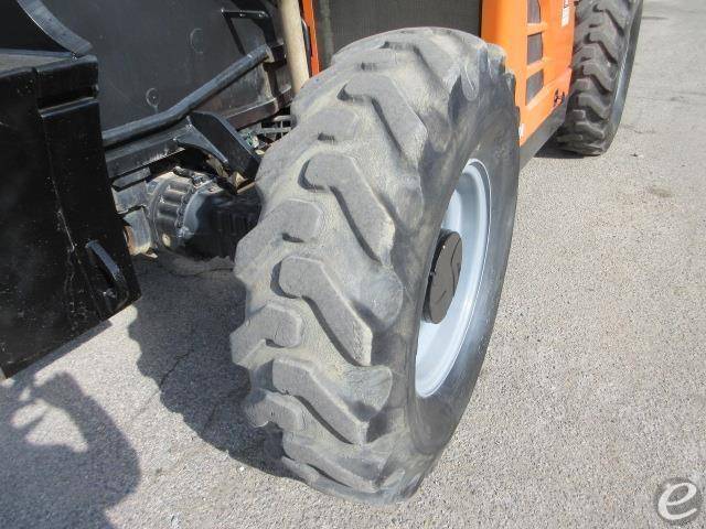 2014 JLG G9-43A