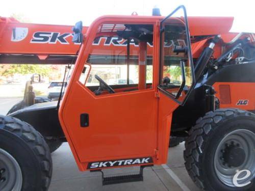 2025 Skytrak 12054