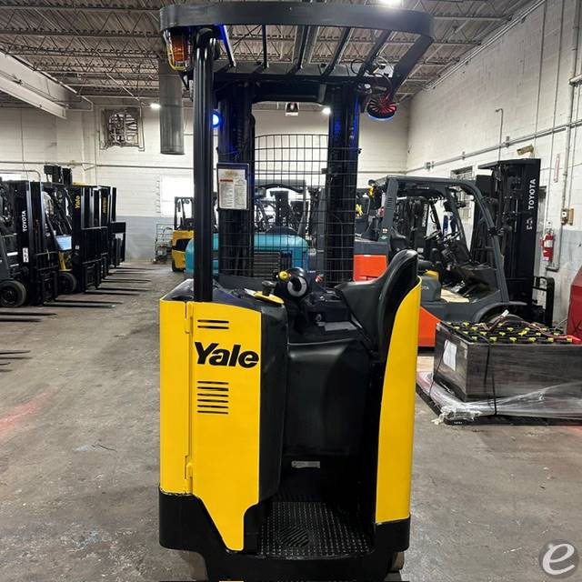 2021 Yale NR)45EB