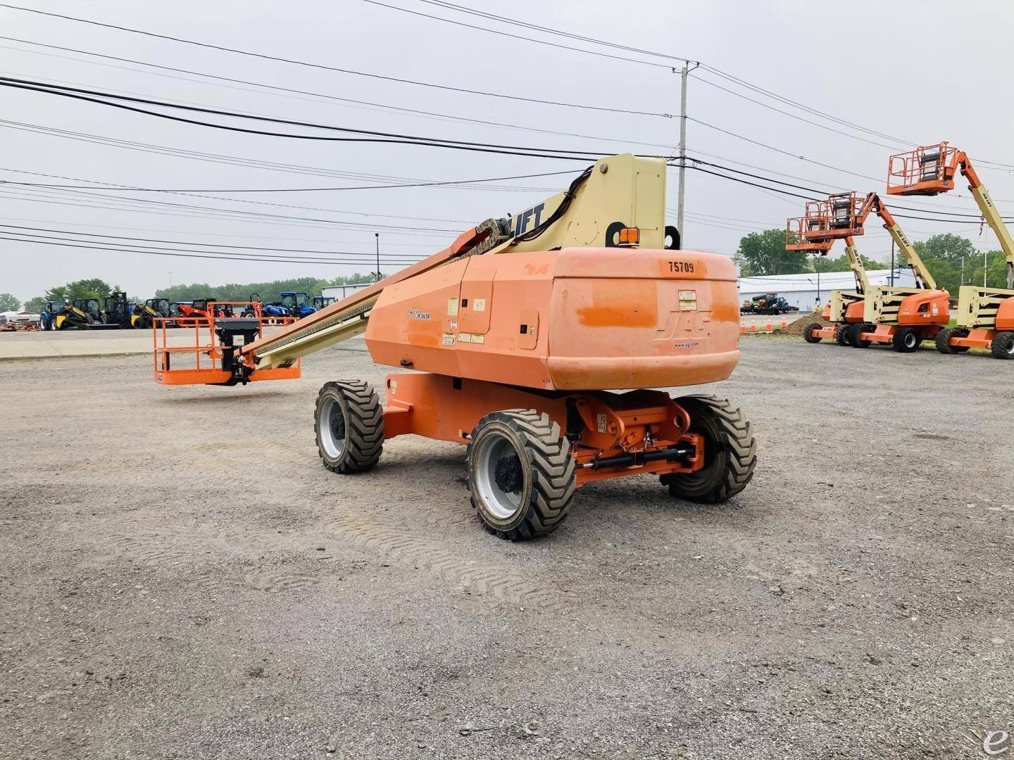 2004 JLG 800S