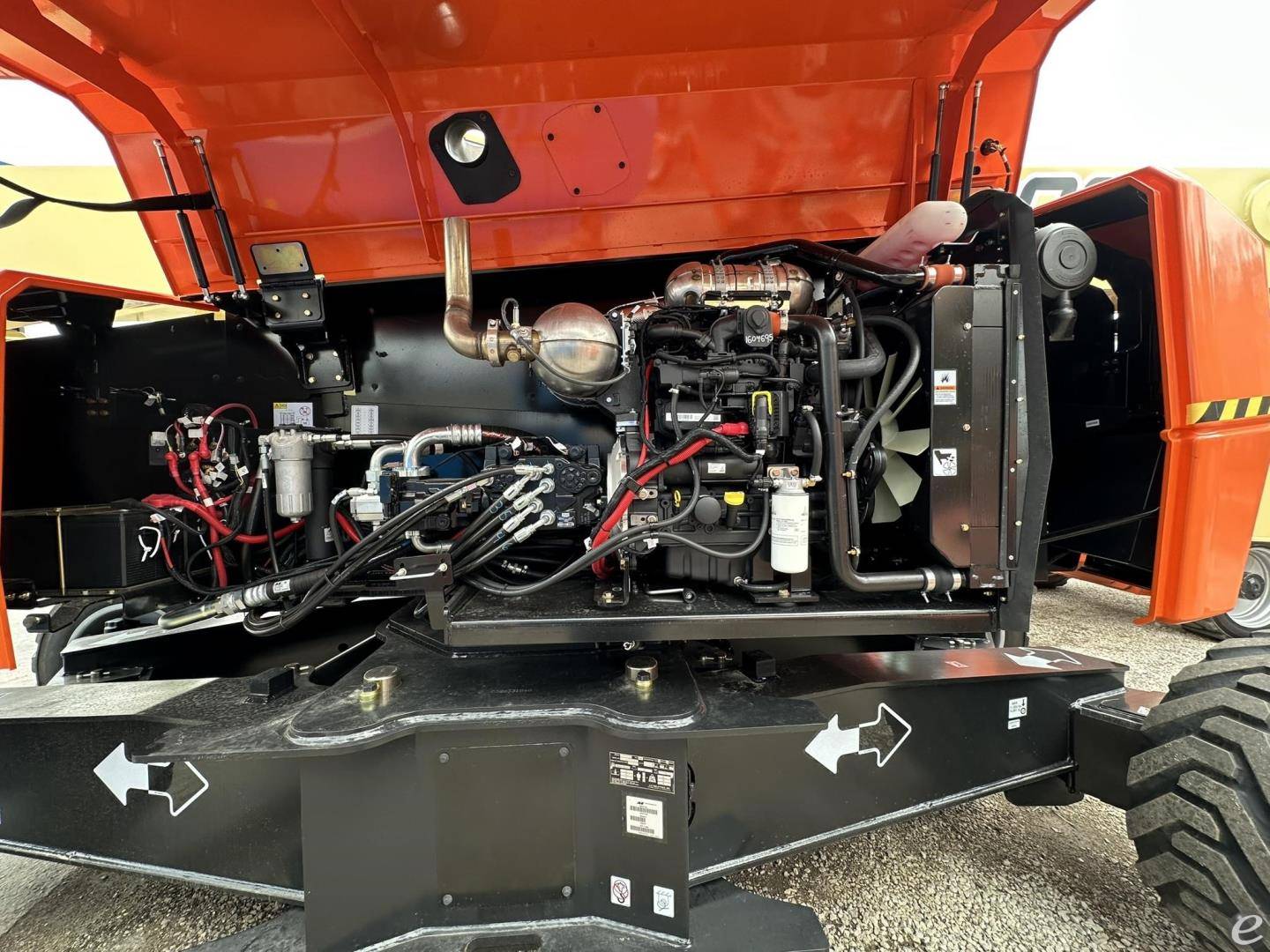 2025 JLG 1500AJP