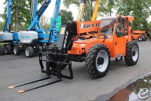2023 Skytrak 8042
