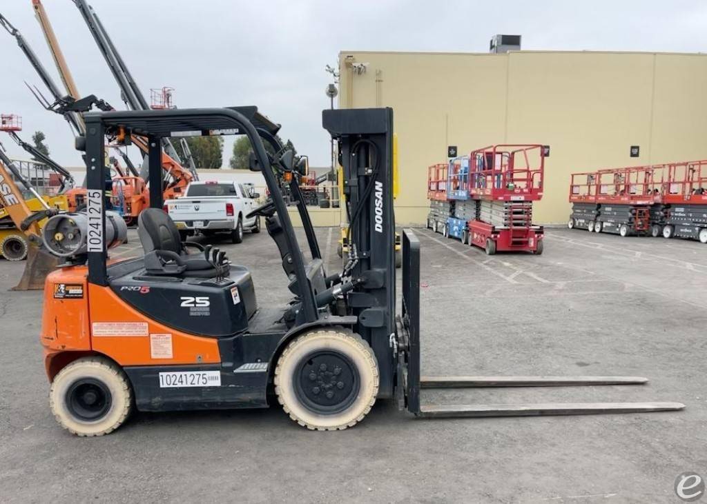 2018 Doosan G25P-5 Dual Fuel Forkli...