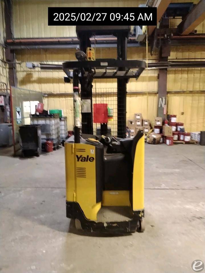 2016 Yale NR035EB