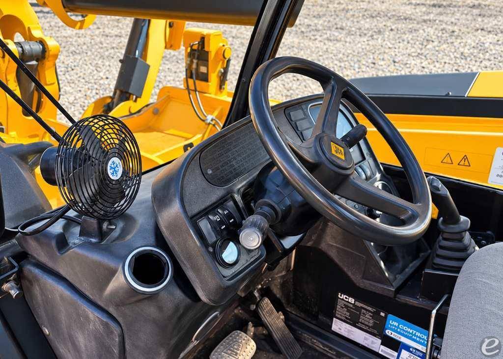 2018 JCB 510-56