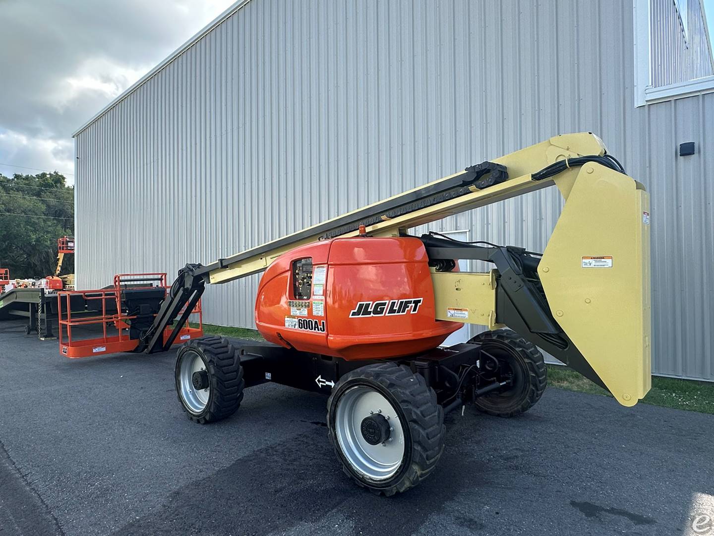 2007 JLG 600AJ