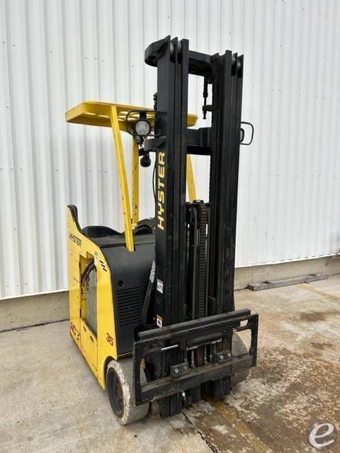 2016 Hyster E35HSD3 Electric Forklift - 123Forklift