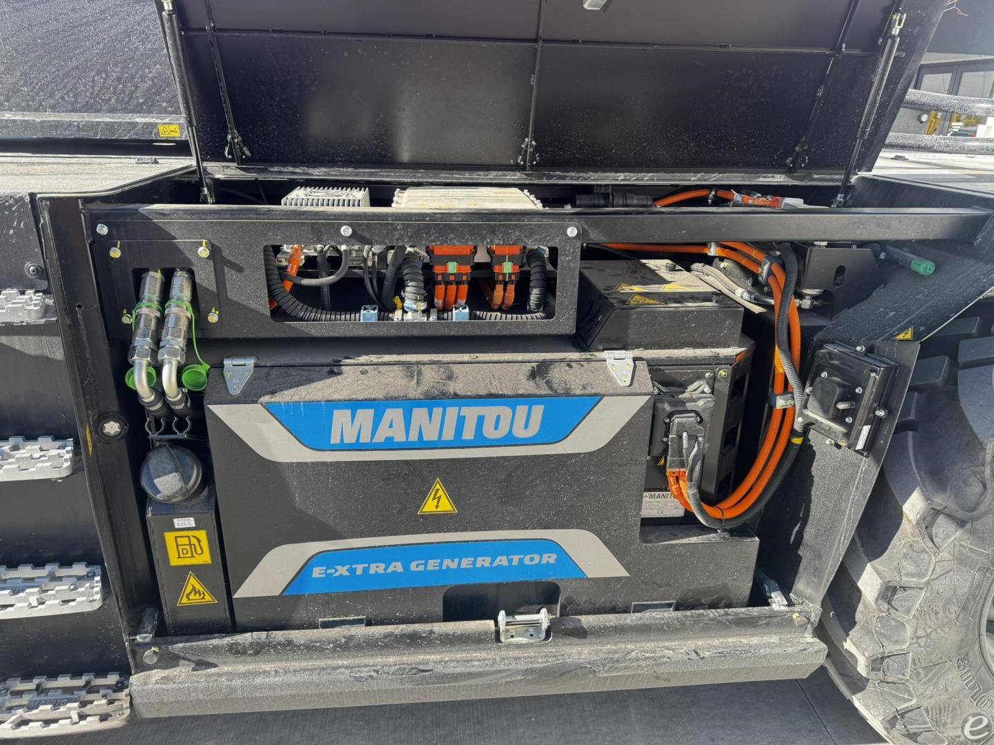 2025 Manitou MRT2660E