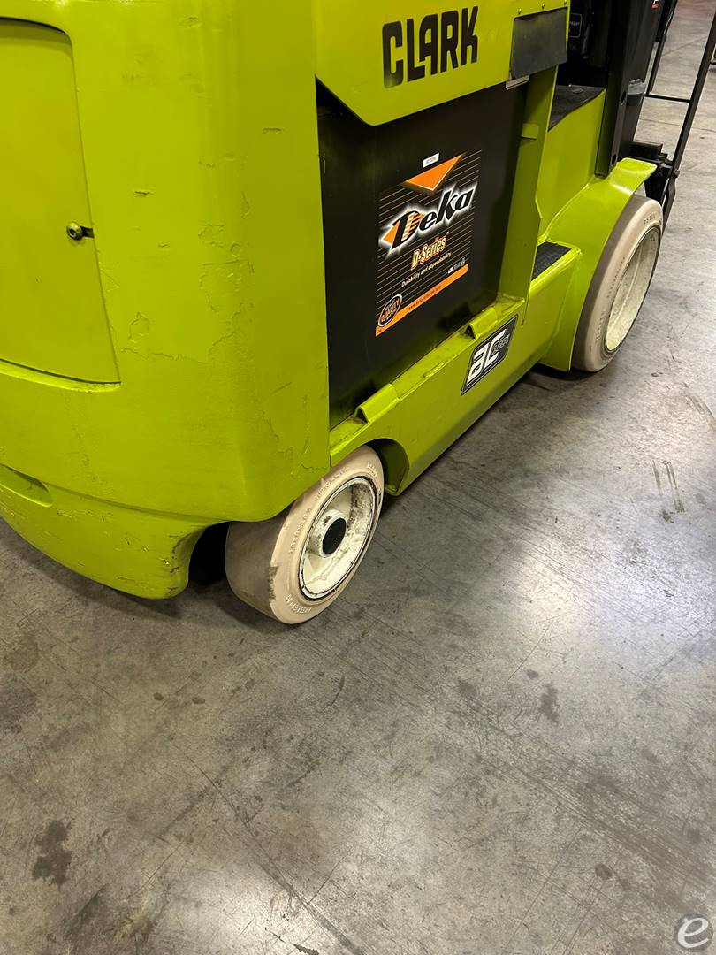 2017 Clark ECX25