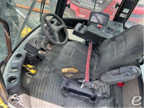 2019 Yale GDP300EC