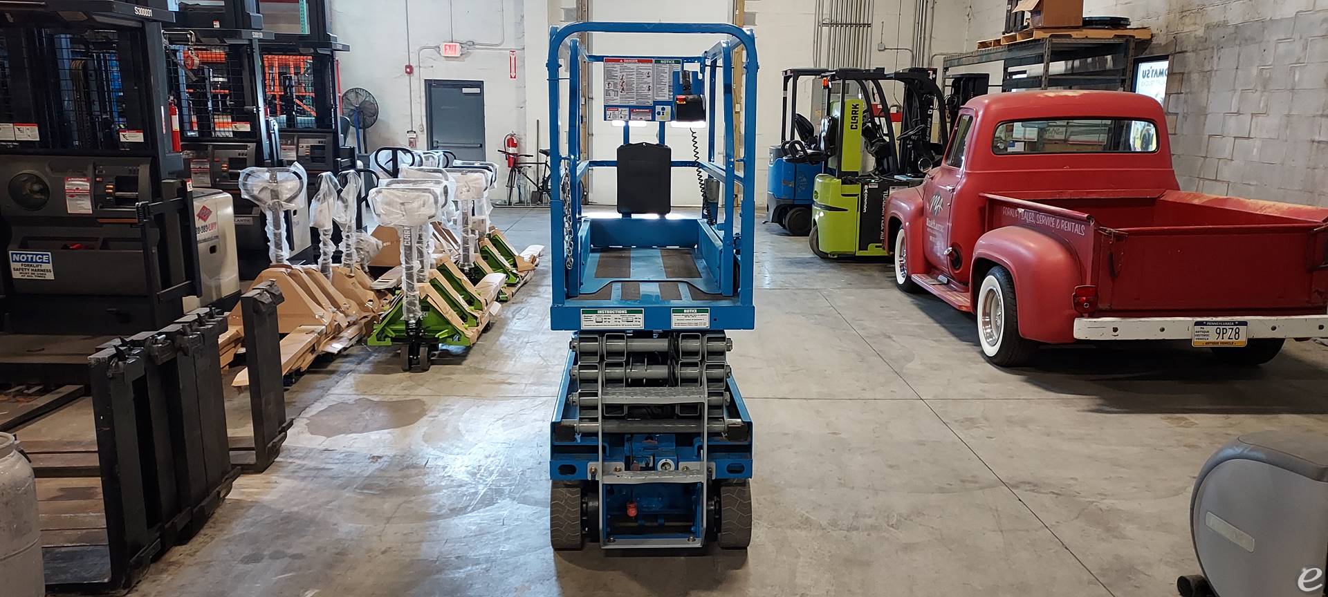 2014 Genie GS-1930 Electric Scissor Lift - 123Forklift