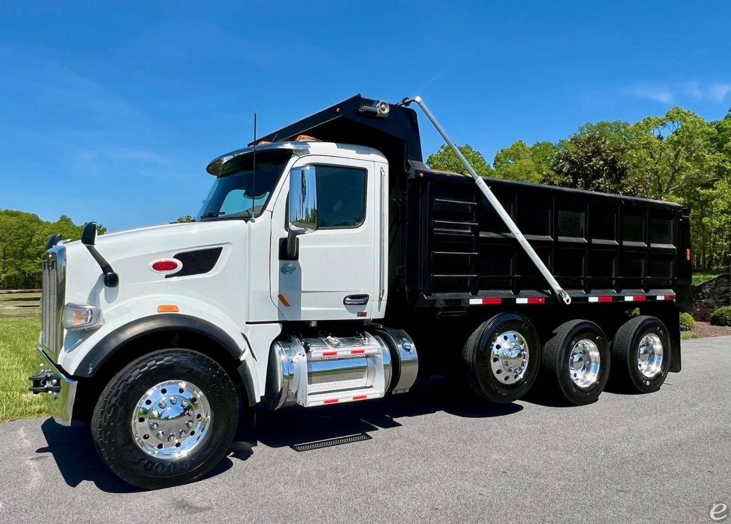 2017 Peterbilt 567