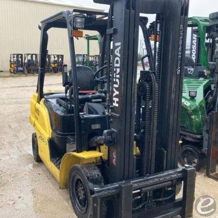 2015 Hyundai 25D-9 Diesel Forklift - 123Forklift
