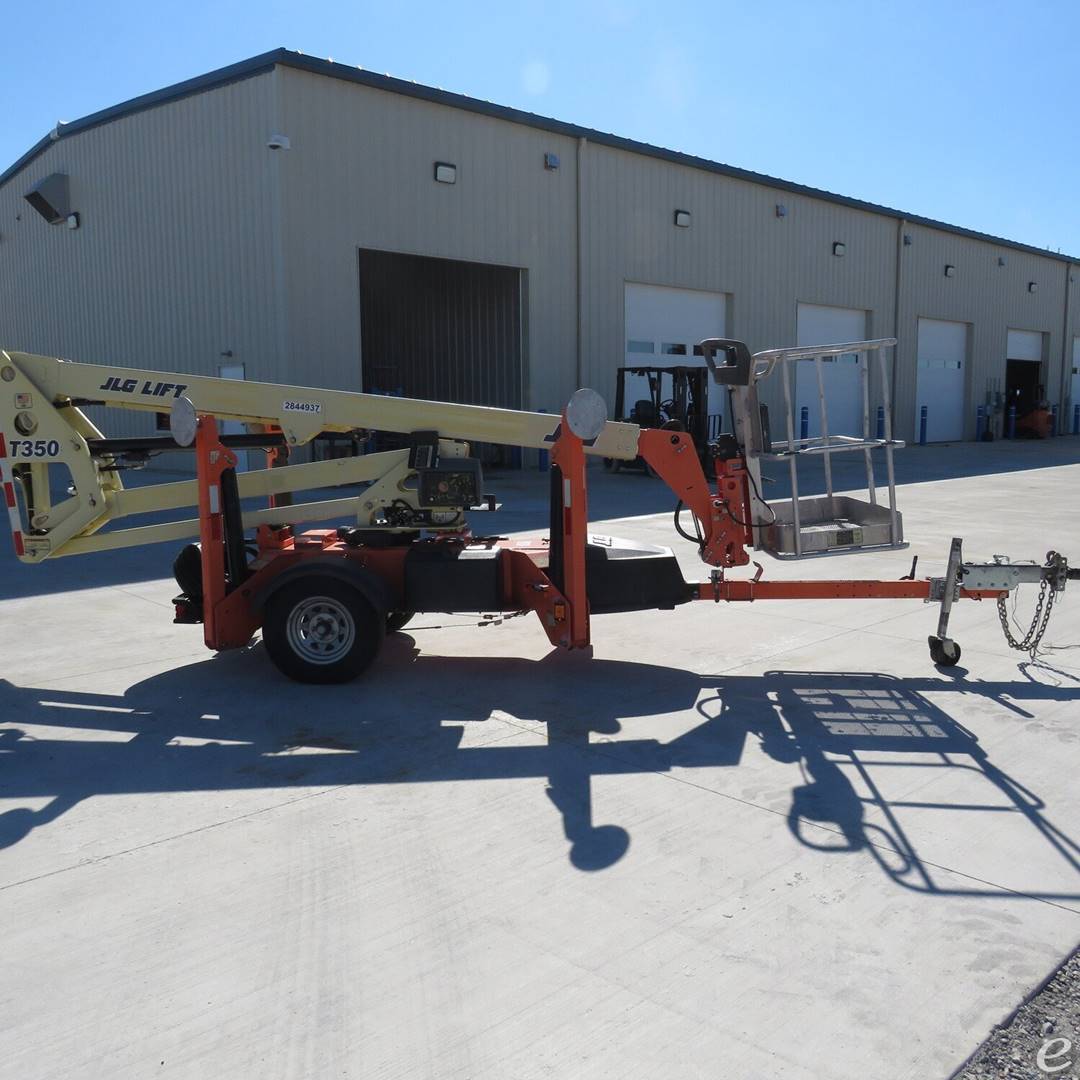 2019 JLG T350