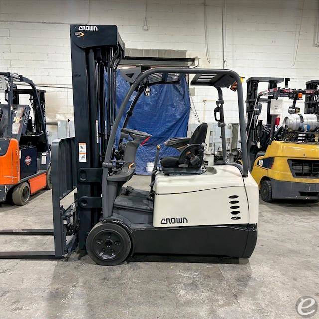 2021 Crown SC5245-40