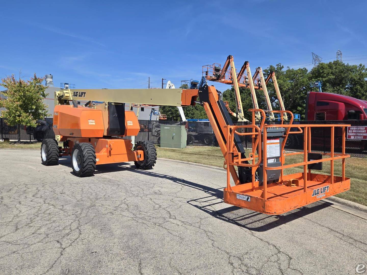 2019 JLG 800AJ