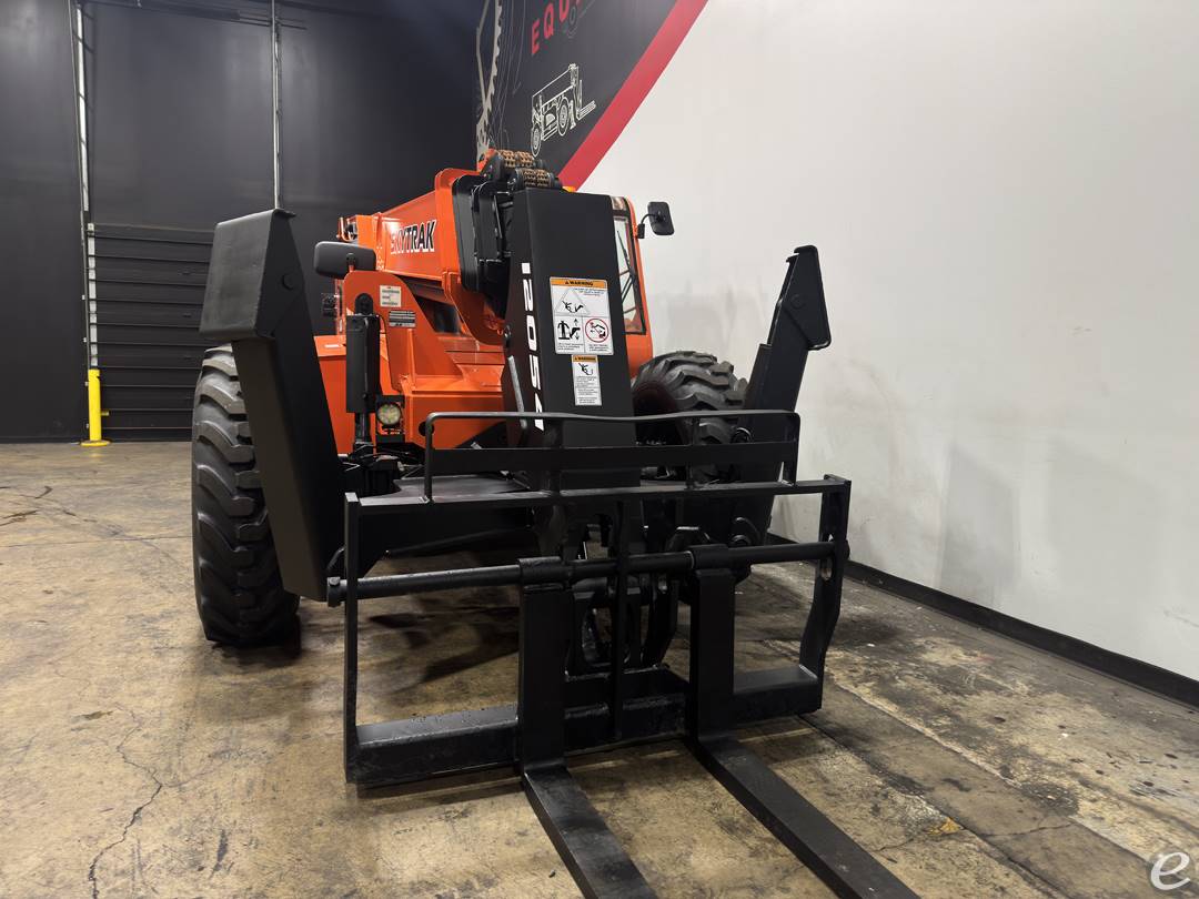 2020 Skytrak 12054