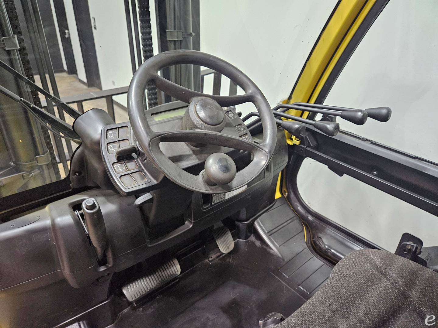 2017 Hyster H155FT