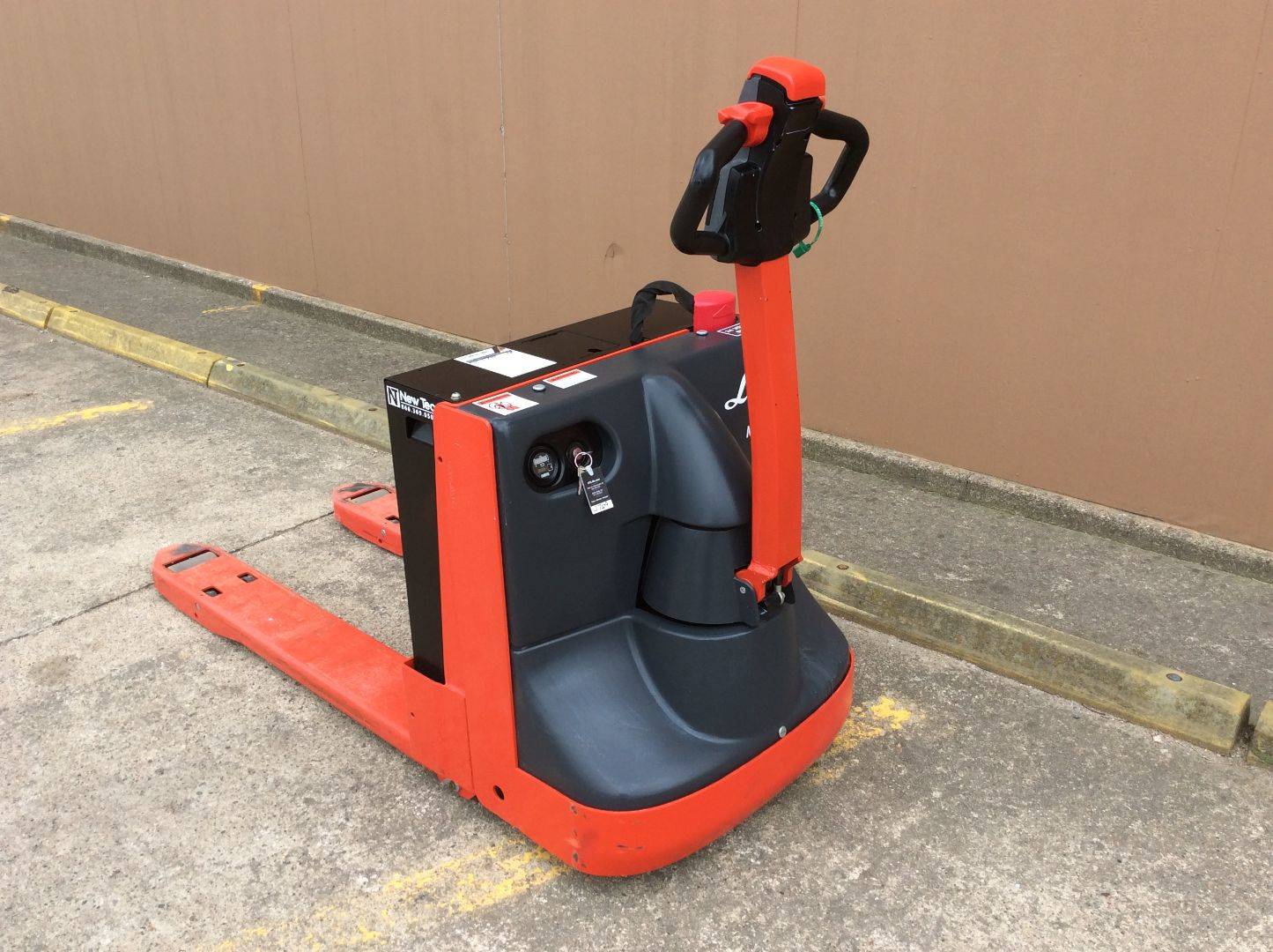 2020 Electric Linde MT20 Electric Walkie Pallet Jack