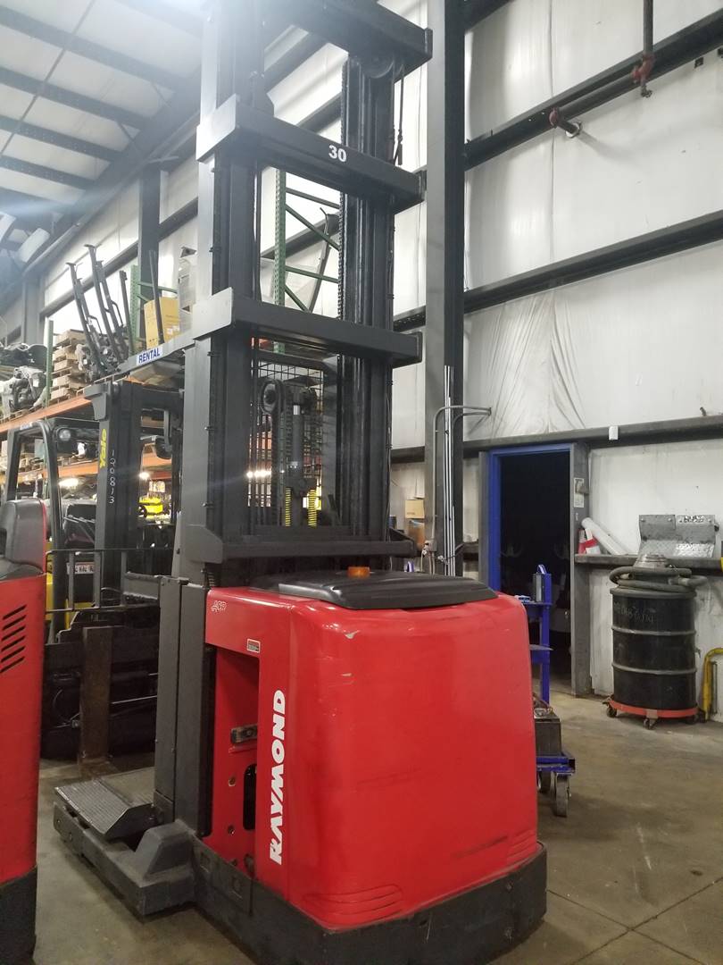 A wide selection of Raymond equipment with 187 in stock and available