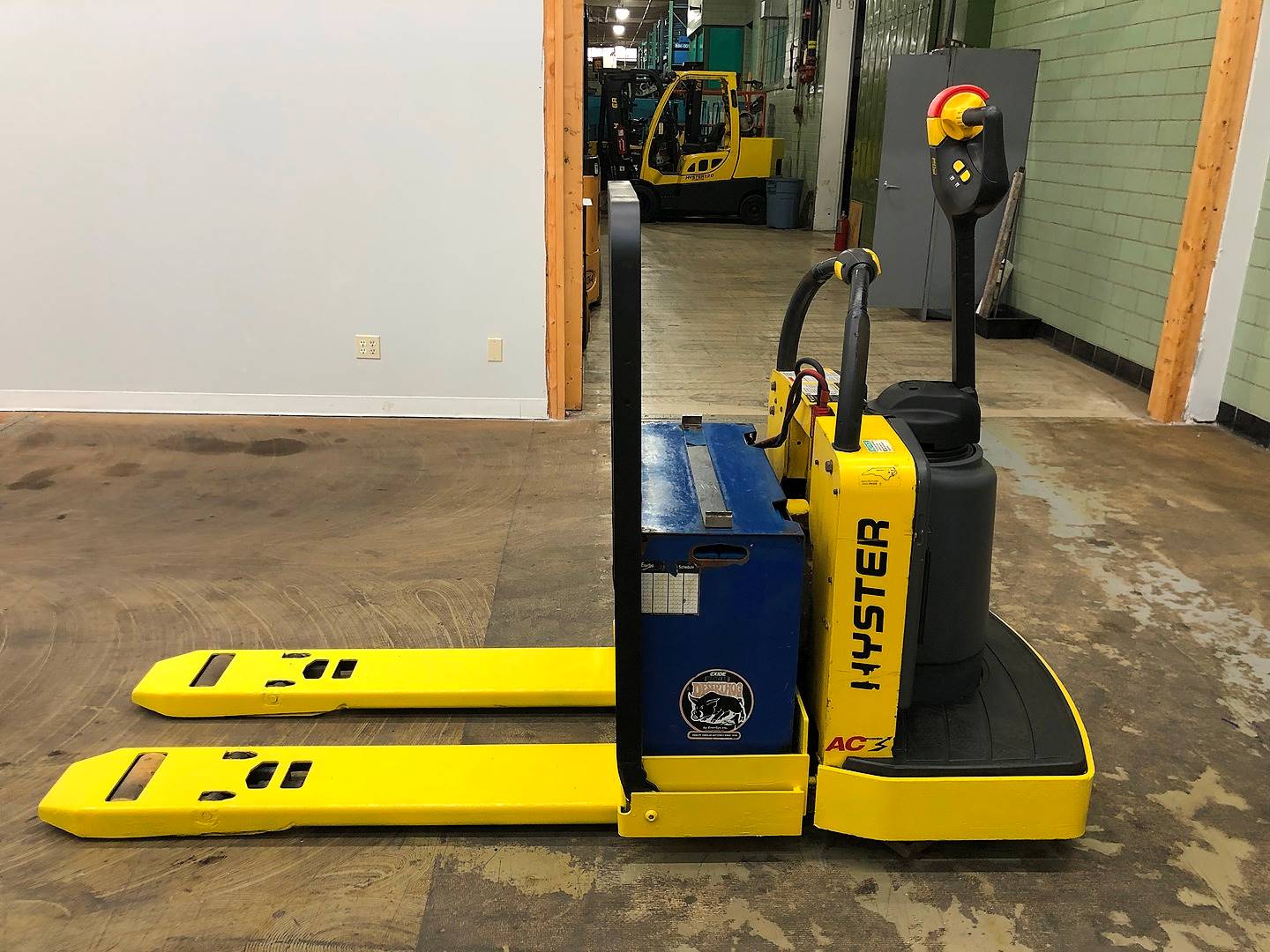 2008 Electric Hyster B60ZAC Electric Walkie/Rider Pallet Jack