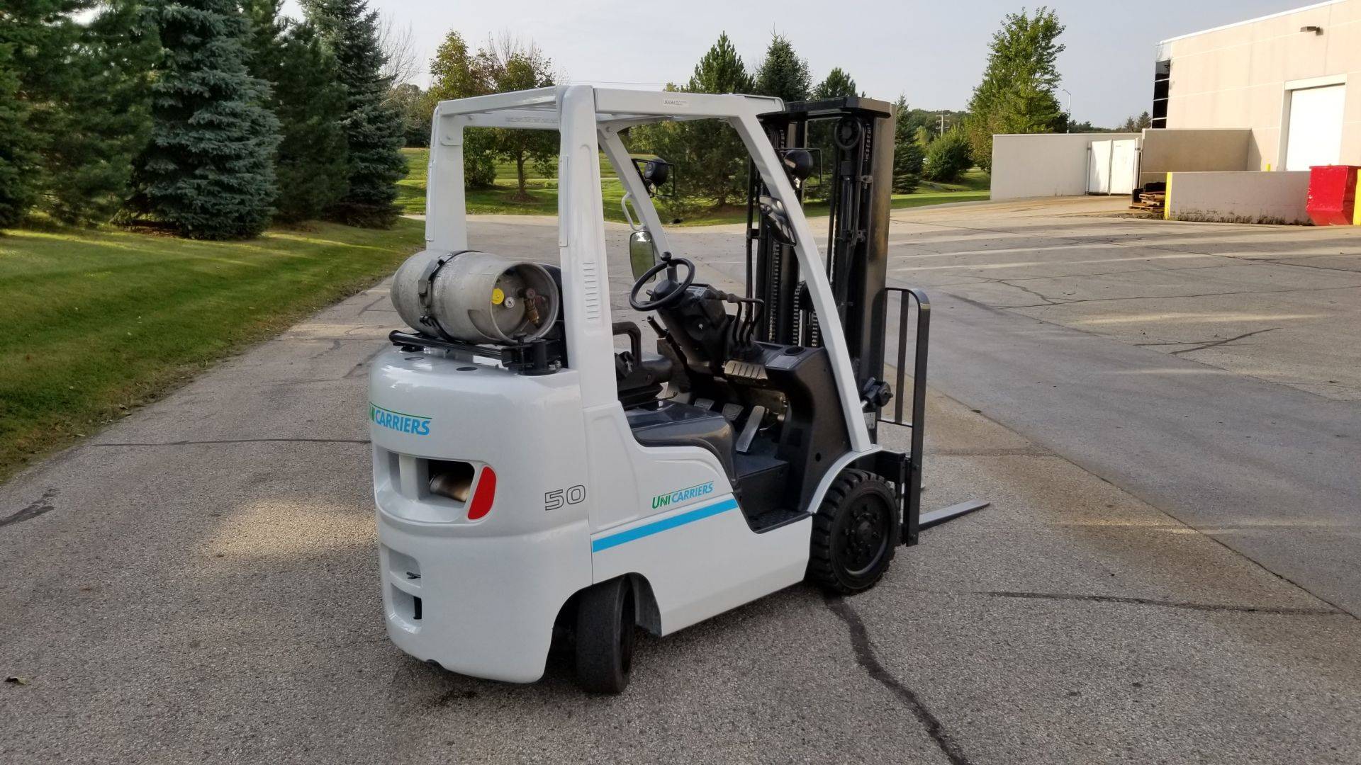 2013 LP Gas Nissan MCP1F2A25LV Cushion Tire 4 Wheel Sit Down (Indoor Warehouse)