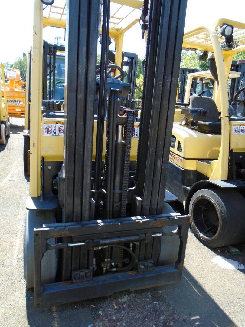 2008 Hyster S60FT LP Gas Forklift - 123Forklift