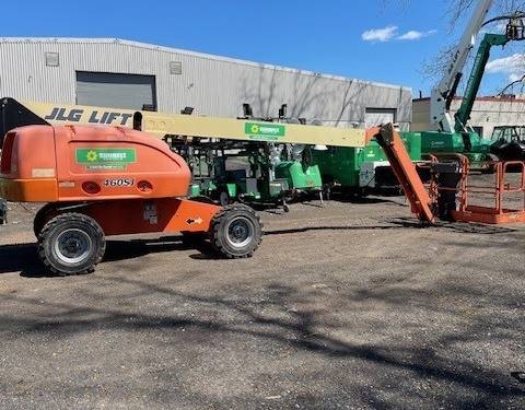 For Rent 46' lift -  Diesel - Outdoor Rough Terrain