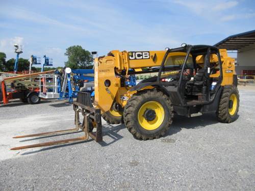 For Rent 6000 lbs - 36' lift -  Diesel
