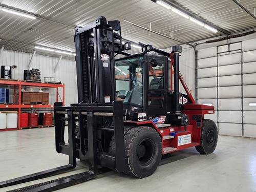 For Rent 30000 lbs - 132" lift -  Diesel - Indoor/Outdoor Pneumatic Tires
