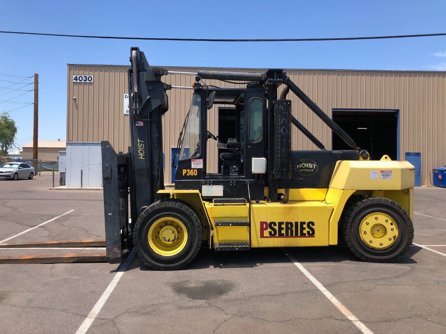 2012 Diesel Hoist Liftruck P360