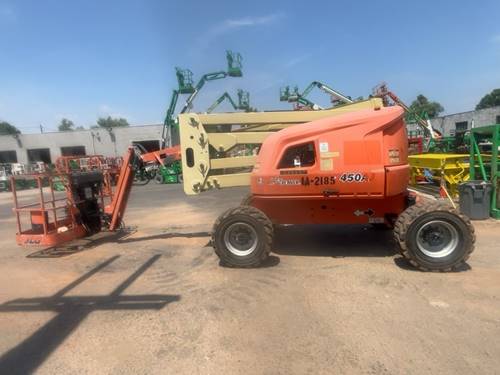 For Rent 45' lift -  Diesel -  Articulated Boom