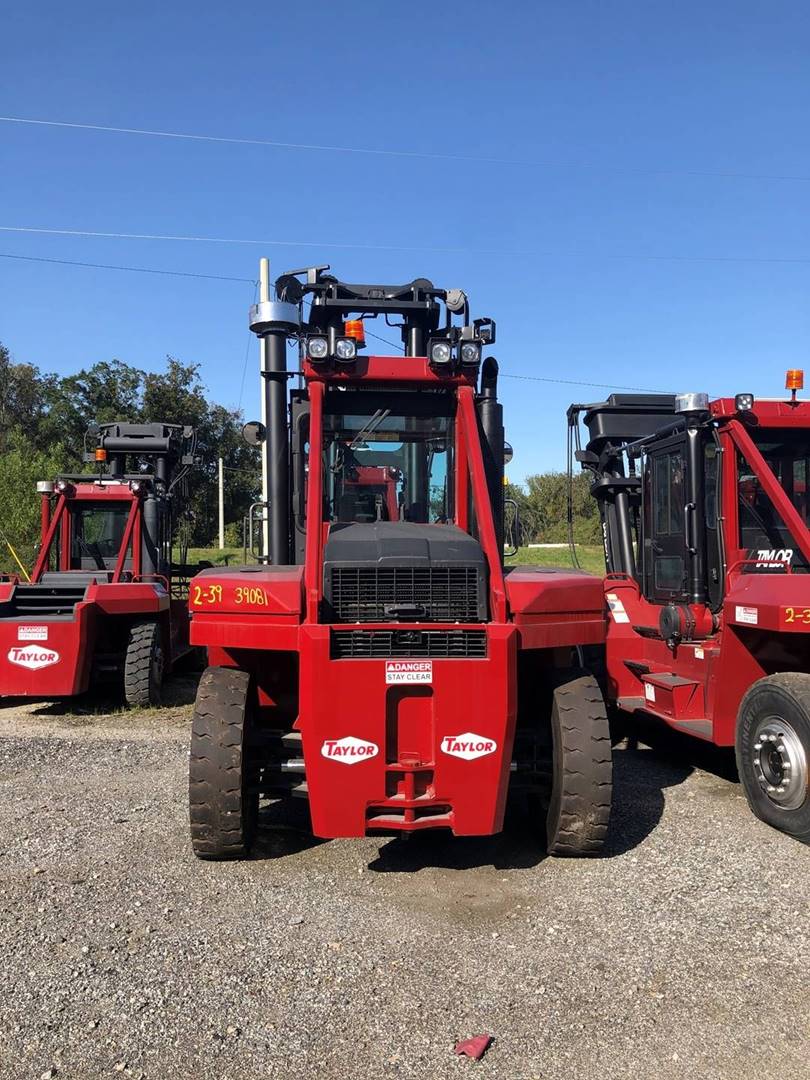 2014 Diesel Taylor TX300S-Chassis Rotator Pneumatic Tire 4 Wheel Sit Down