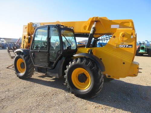 For Rent 7000 lbs - 42' lift -  Diesel
