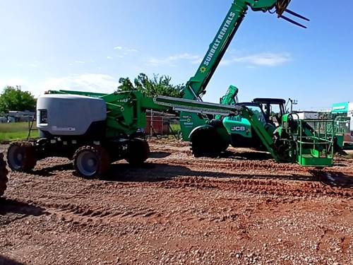 For Rent 62' lift -  Diesel -  Articulated Boom